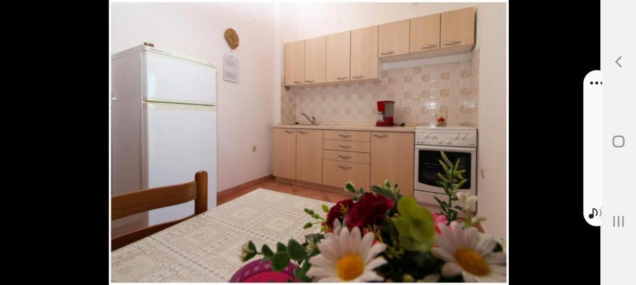 Apartments Bilo Near พรีมอชเตน ภายนอก รูปภาพ